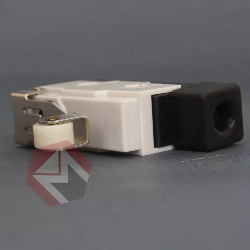 Микровыключатель D4MC-2020 фото 6