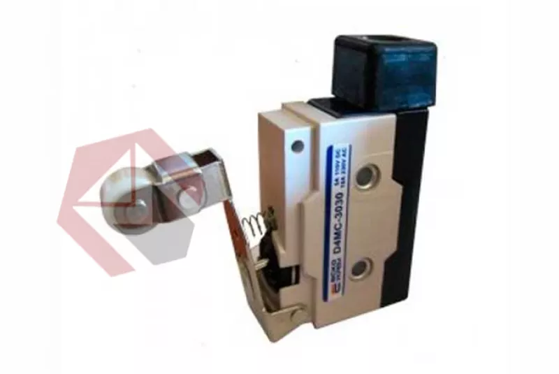 Микровыключатель D4MC-3030 фото 1