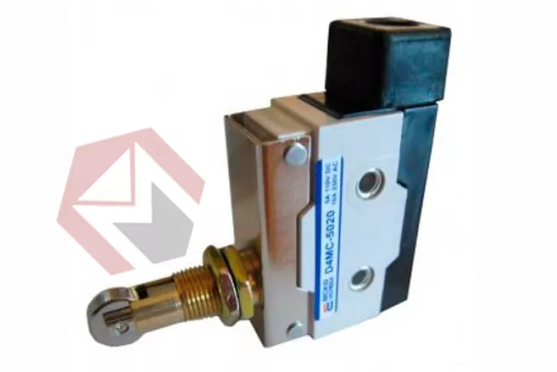 Микровыключатель D4MC-5020 фото 1